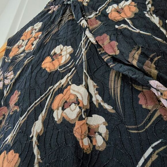 Derek Lam 10 Crosby Floral Textured Jacquard Mock Neck Sleeveless Blouse - Picture 8 of 15